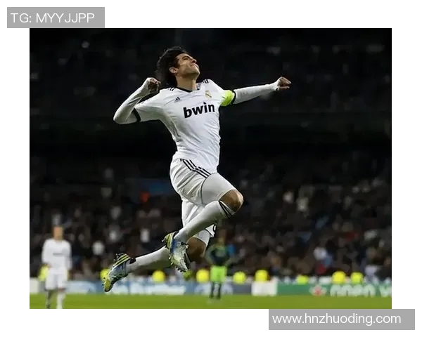 卡卡足球明星生涯回顾视频精彩瞬间集锦与感人故事分享 卡卡足球明星生涯回顾视频精彩瞬间集锦与感人故事分享