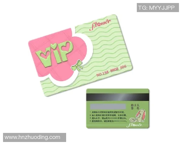 探索世界足球明星镭射卡的魅力与收藏价值揭秘 探索世界足球明星镭射卡的魅力与收藏价值揭秘